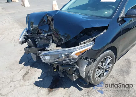 2024 Kia Forte Lxs из США, поврежденный, VIN 3KPF24AD0RE717869